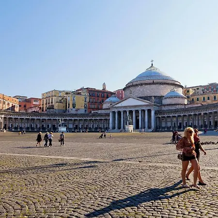 Be Italian Flat Piazza Bovio 22 Pensjonat