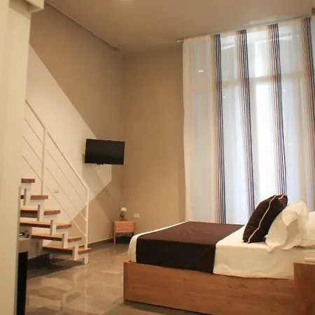 Maison d'hôtes Be Italian Flat Piazza Bovio 22