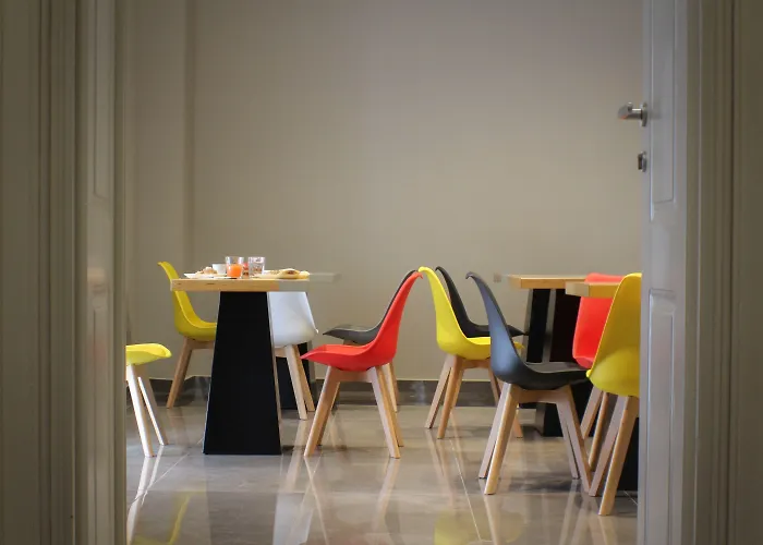 Be Italian Flat Piazza Bovio 22 بيت ضيافة نابولي