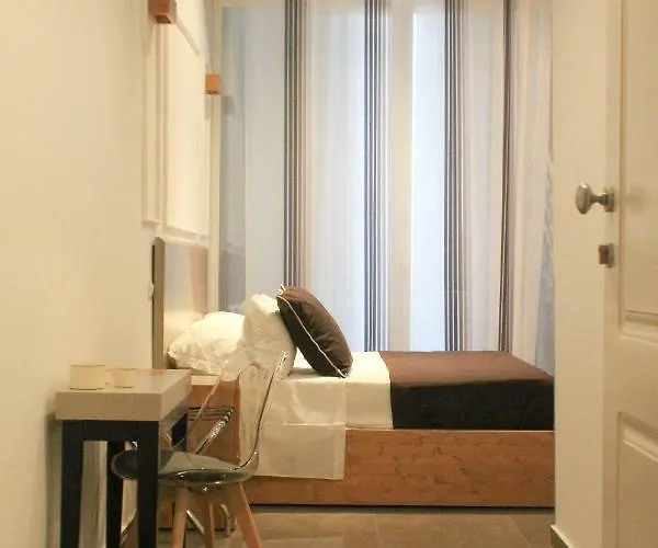 Be Italian Flat Piazza Bovio 22