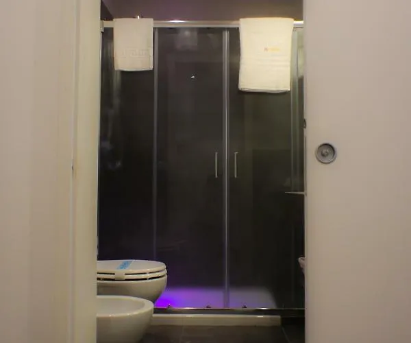 بيت ضيافة Be Italian Flat Piazza Bovio 22 نابولي