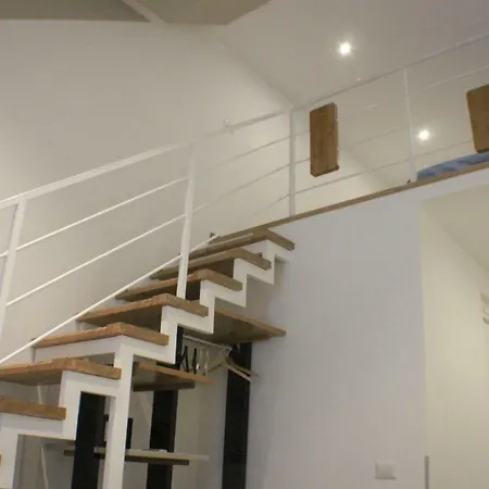 Be Italian Flat Piazza Bovio 22 Pensión Nápoles