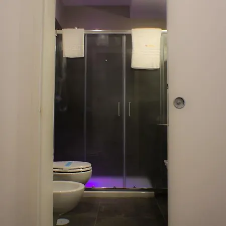 Pensión Be Italian Flat Piazza Bovio 22 Nápoles