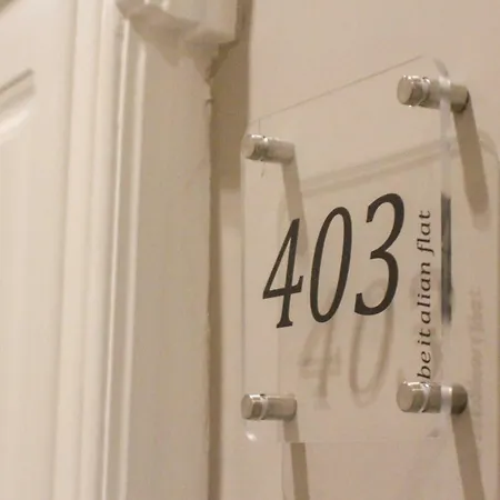 Be Italian Flat Piazza Bovio 22 4* Nápoles