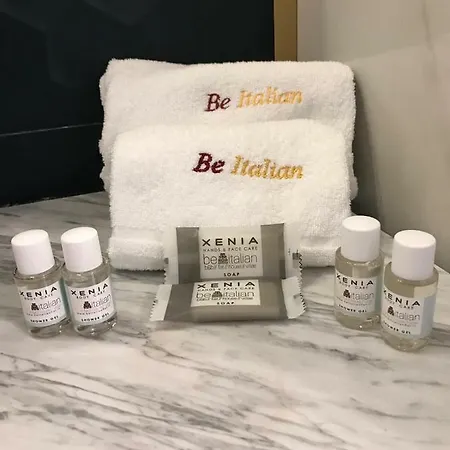 Be Italian Flat Piazza Bovio 22 Pensión